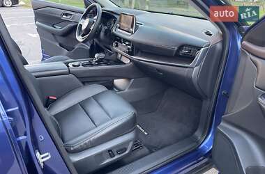 Позашляховик / Кросовер Nissan Rogue 2020 в 