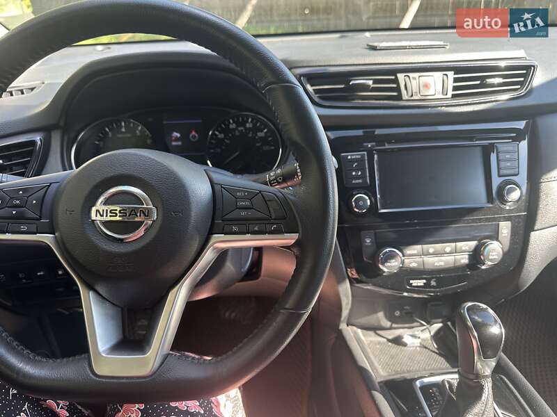 Nissan Rogue 2018