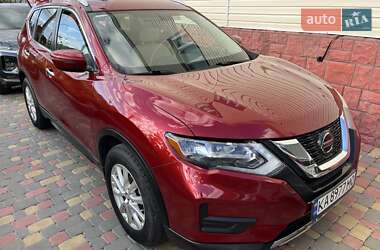 Позашляховик / Кросовер Nissan Rogue 2018 в Києві