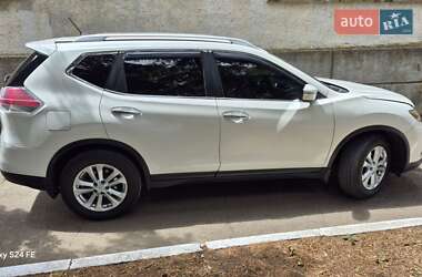 Позашляховик / Кросовер Nissan Rogue 2015 в Херсоні