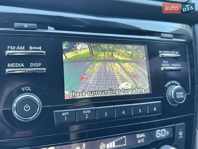 Внедорожник / Кроссовер Nissan Rogue 2017 в Дрогобыче