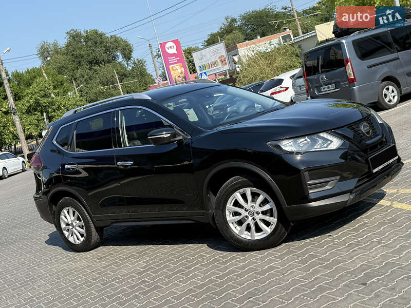 Внедорожник / Кроссовер Nissan Rogue 2019 в Одессе