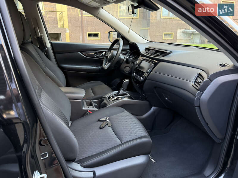 Внедорожник / Кроссовер Nissan Rogue 2019 в Одессе