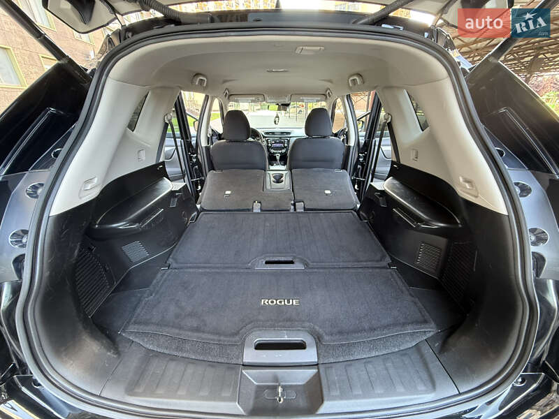Внедорожник / Кроссовер Nissan Rogue 2019 в Одессе