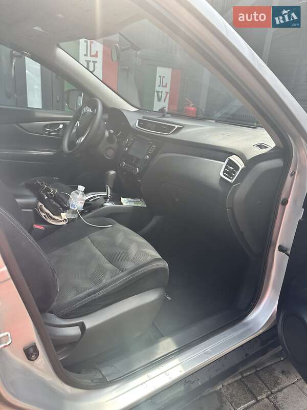 Внедорожник / Кроссовер Nissan Rogue 2015 в Одессе