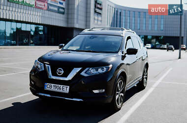 Внедорожник / Кроссовер Nissan Rogue 2018 в Чернигове