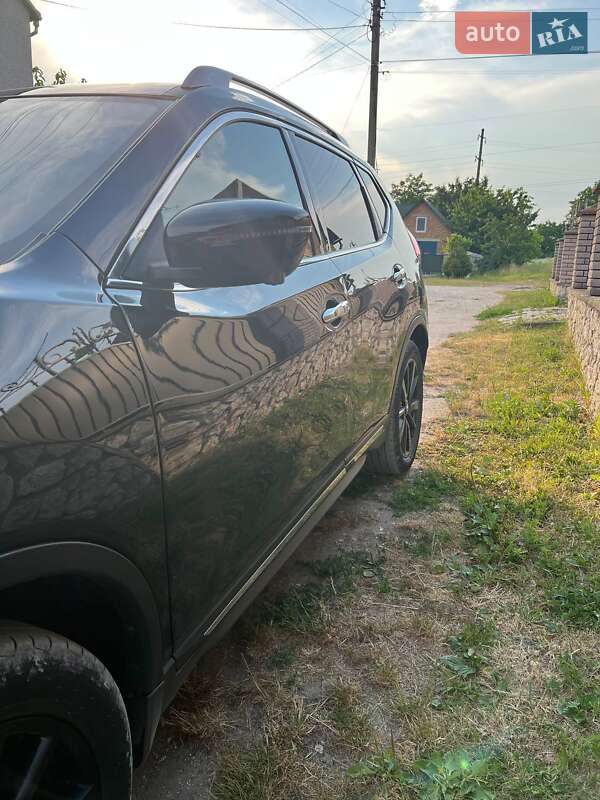 Позашляховик / Кросовер Nissan Rogue 2019 в Підволочиську