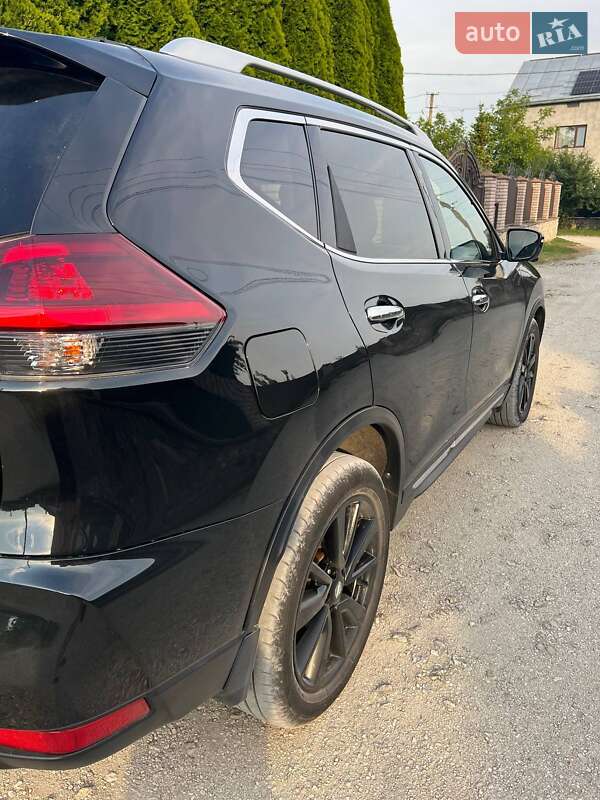 Позашляховик / Кросовер Nissan Rogue 2019 в Підволочиську