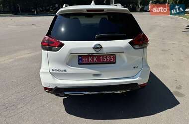 Позашляховик / Кросовер Nissan Rogue 2019 в 