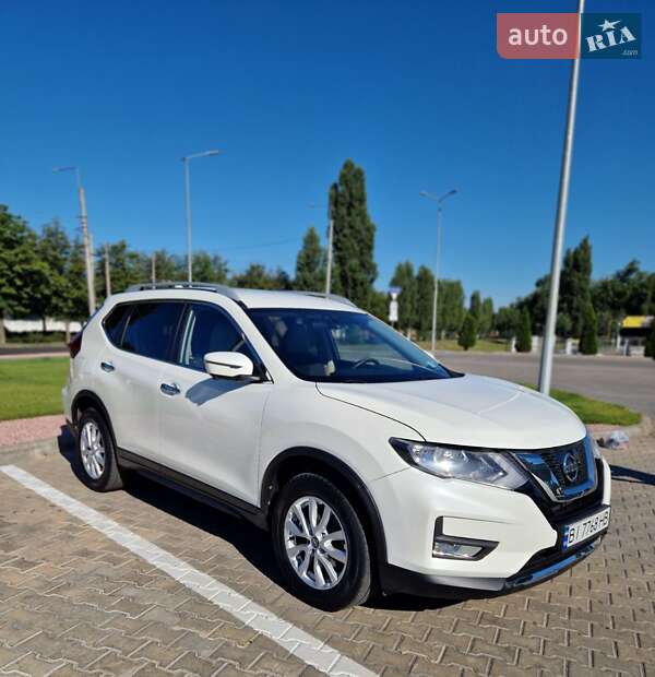 Позашляховик / Кросовер Nissan Rogue 2018 в Кременчуці