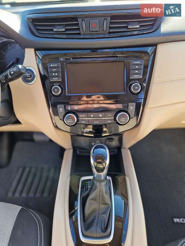 Позашляховик / Кросовер Nissan Rogue 2018 в Кременчуці