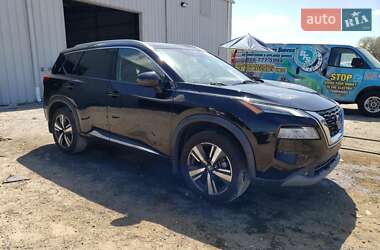 Nissan Rogue 2021