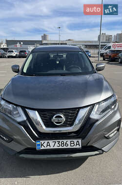 Внедорожник / Кроссовер Nissan Rogue 2016 в Киеве