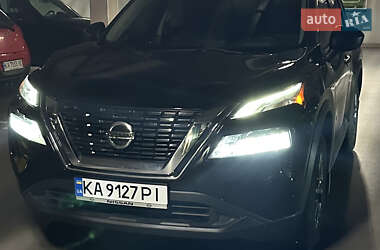 Позашляховик / Кросовер Nissan Rogue 2021 в Києві