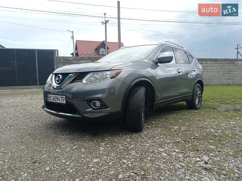 Позашляховик / Кросовер Nissan Rogue 2016 в Яворові