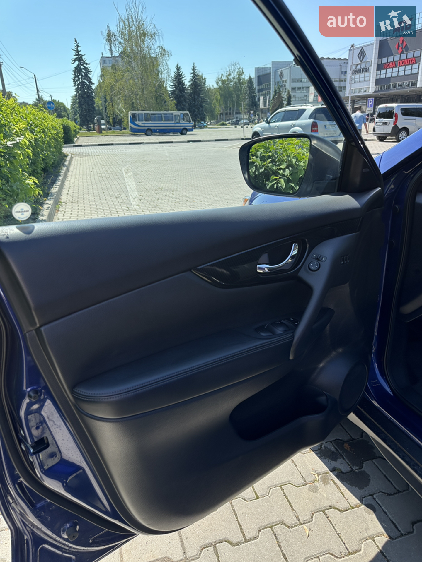 2019 Nissan Rogue - мініатюра 12