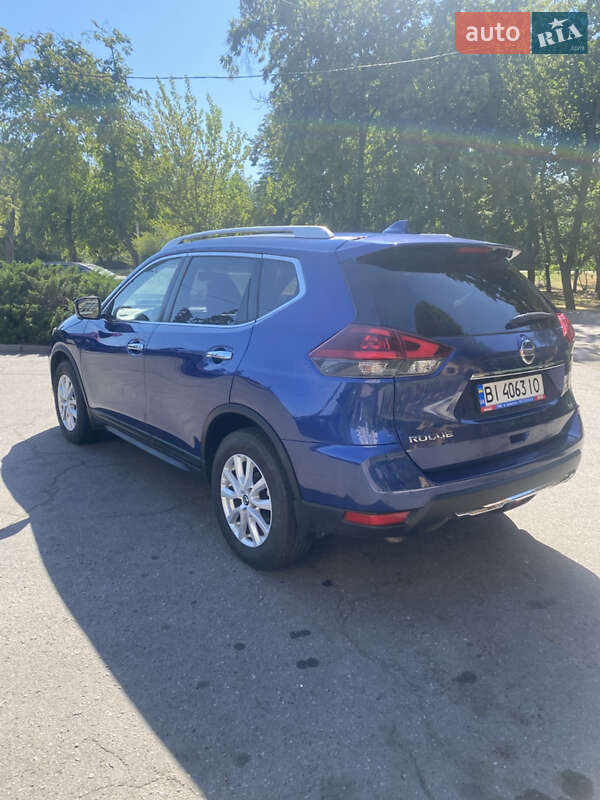 Позашляховик / Кросовер Nissan Rogue 2018 в Кременчуці
