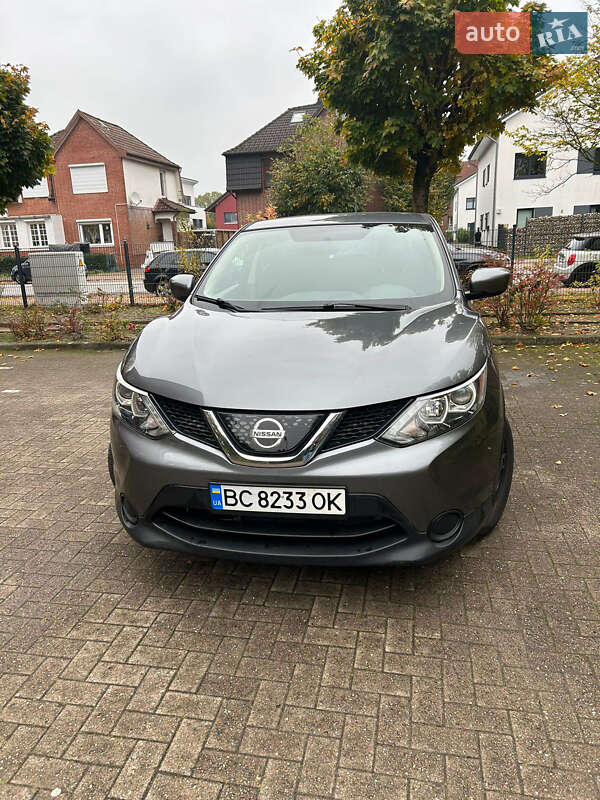 Внедорожник / Кроссовер Nissan Rogue 2018 в Львове