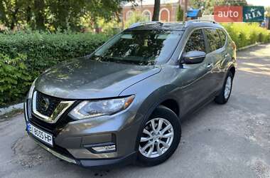 Позашляховик / Кросовер Nissan Rogue 2019 в Валках