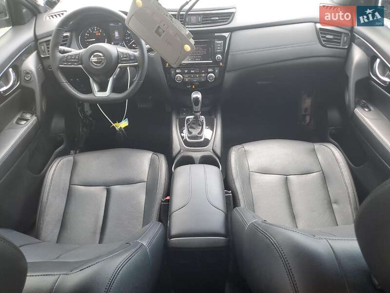 Внедорожник / Кроссовер Nissan Rogue 2019 в Тернополе