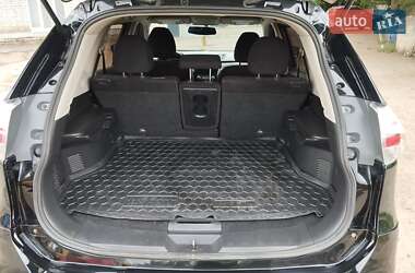 Позашляховик / Кросовер Nissan Rogue 2014 в 