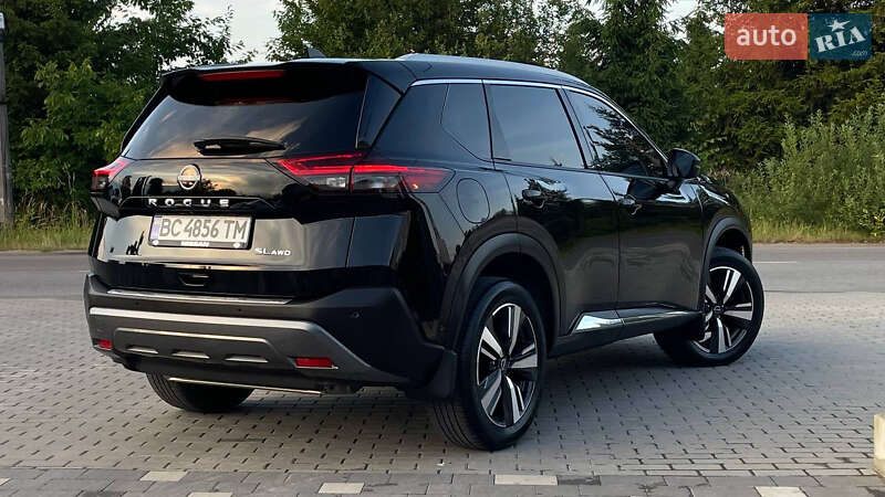 Внедорожник / Кроссовер Nissan Rogue 2023 в Дрогобыче