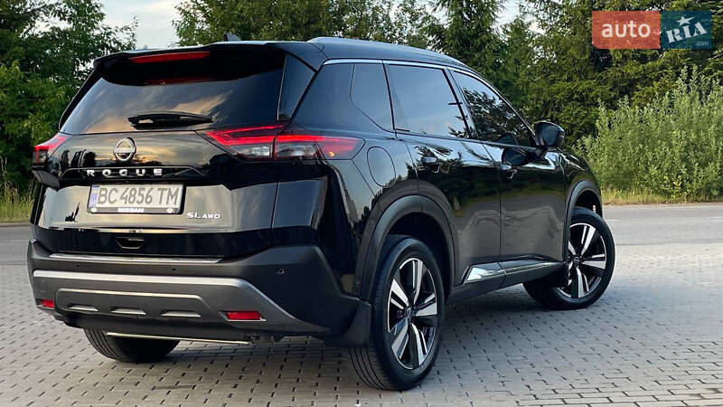 Внедорожник / Кроссовер Nissan Rogue 2023 в Дрогобыче