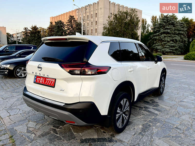 Внедорожник / Кроссовер Nissan Rogue 2021 в Кременчуге