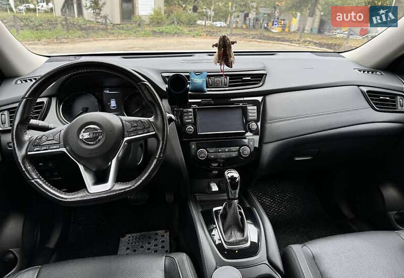 Nissan Rogue 2017