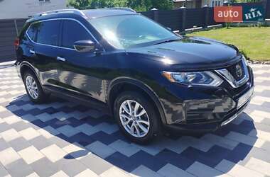 Внедорожник / Кроссовер Nissan Rogue 2018 в Ивано-Франковске