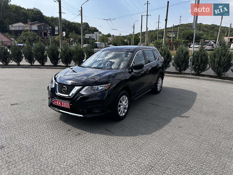 Nissan Rogue 2020