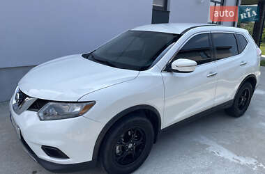 Позашляховик / Кросовер Nissan Rogue 2015 в Києві