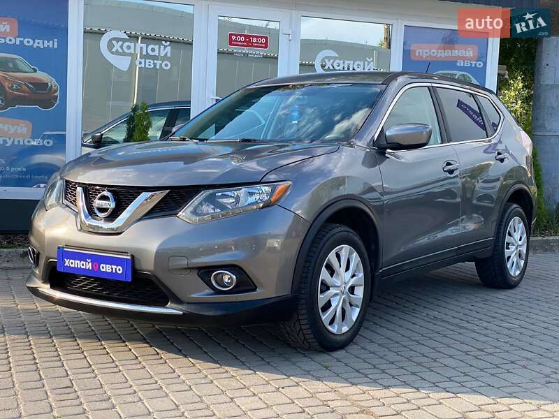 Внедорожник / Кроссовер Nissan Rogue 2016 в Львове