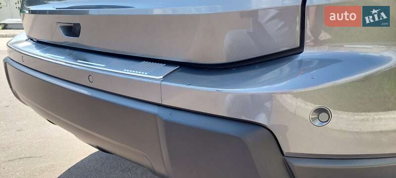 Внедорожник / Кроссовер Nissan Rogue 2024 в Луцке
