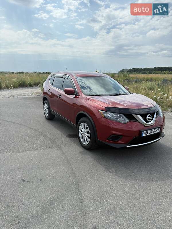 Внедорожник / Кроссовер Nissan Rogue 2016 в Виннице