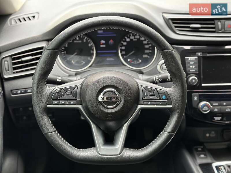 Внедорожник / Кроссовер Nissan Rogue 2019 в Киеве
