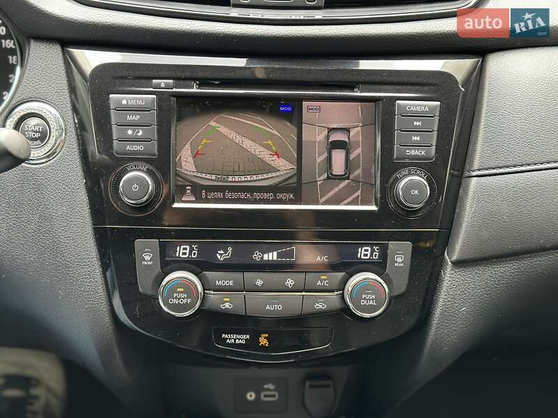 Внедорожник / Кроссовер Nissan Rogue 2019 в Киеве