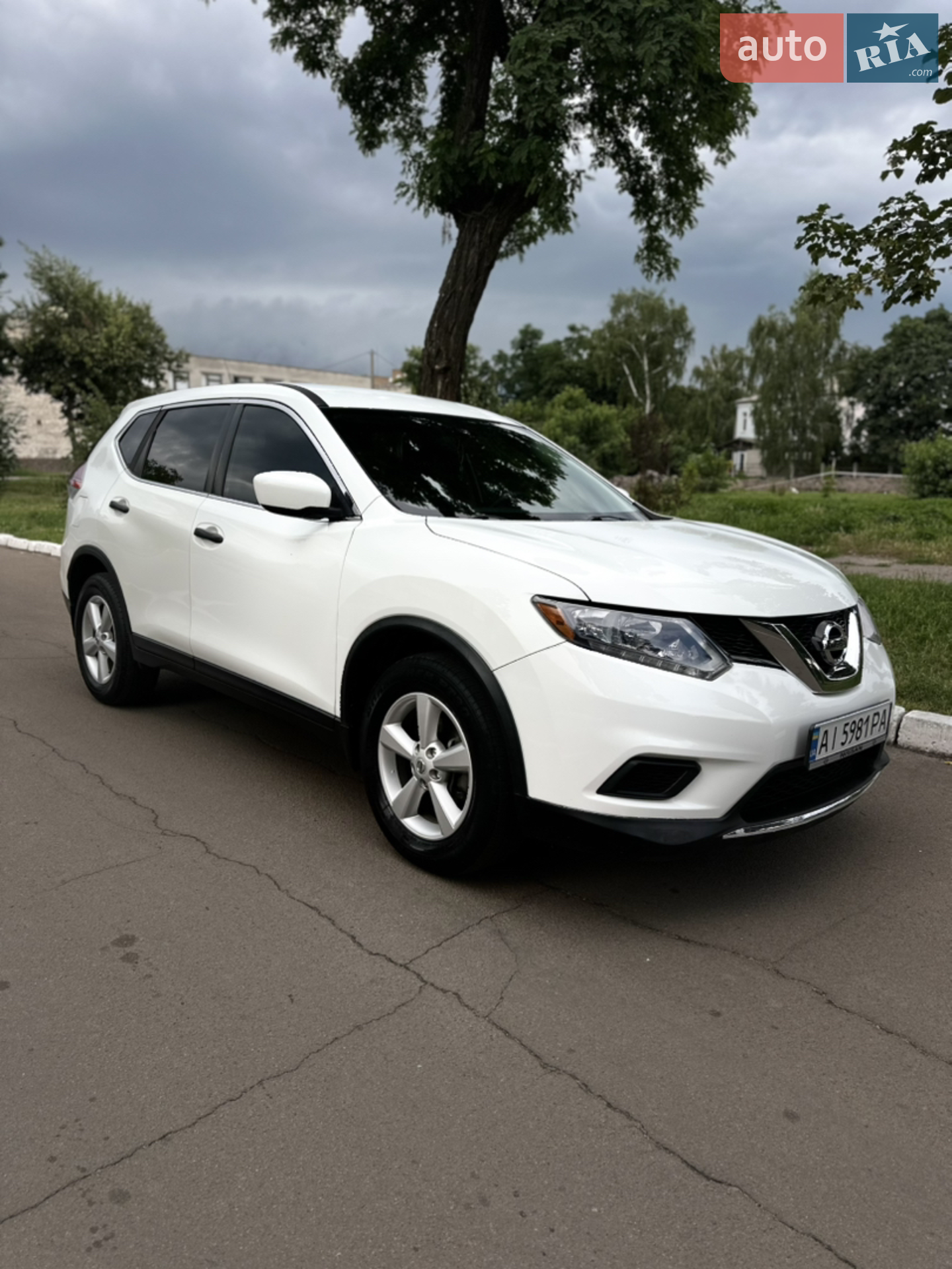 2016 Nissan Rogue - мініатюра 2