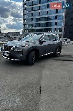 Позашляховик / Кросовер Nissan Rogue 2023 в Дніпрі