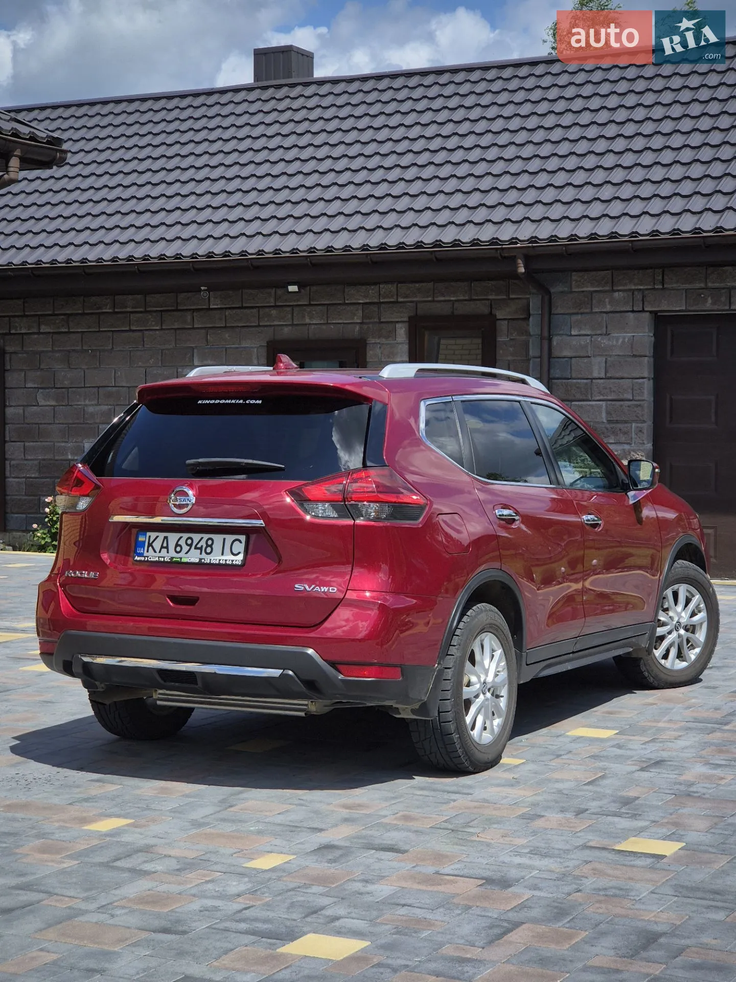 2017 Nissan Rogue - фото 1