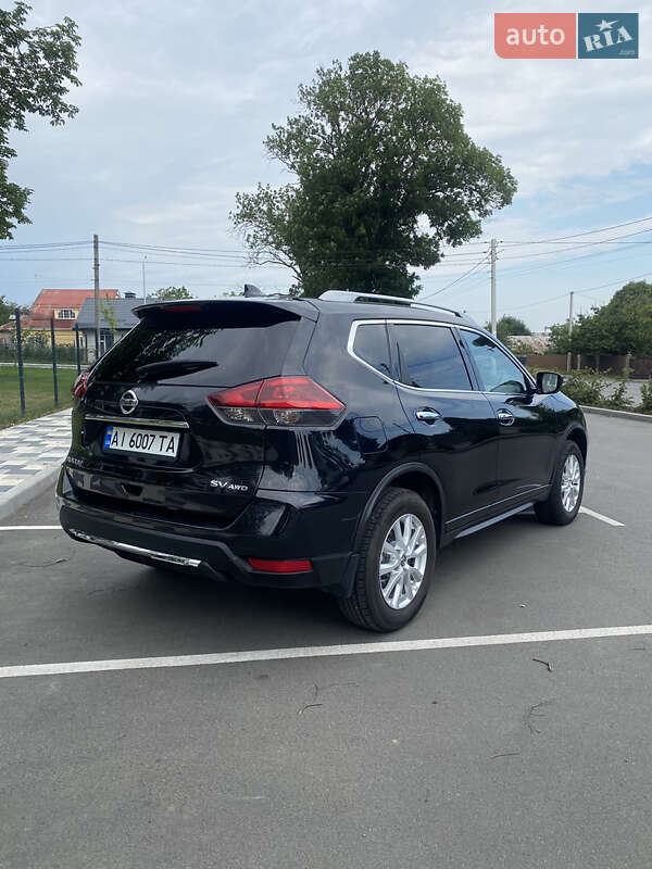 Внедорожник / Кроссовер Nissan Rogue 2018 в Киеве