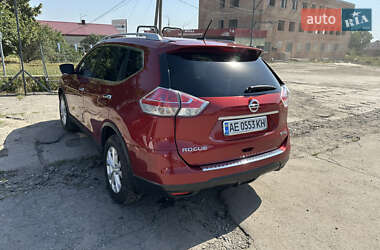 Внедорожник / Кроссовер Nissan Rogue 2015 в 