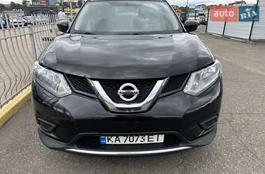 Внедорожник / Кроссовер Nissan Rogue 2016 в Киеве