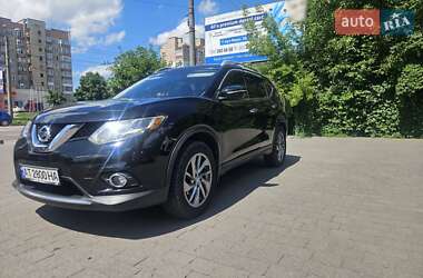 Внедорожник / Кроссовер Nissan Rogue 2014 в Ивано-Франковске