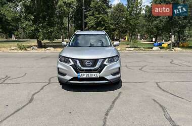 Внедорожник / Кроссовер Nissan Rogue 2017 в Запорожье