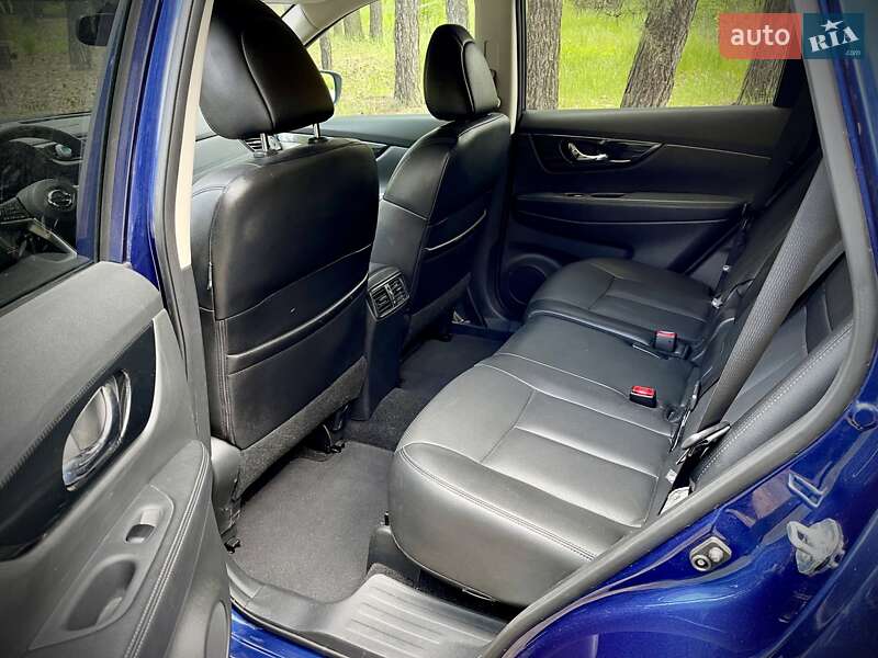 Внедорожник / Кроссовер Nissan Rogue 2017 в Полтаве фото 6 Внедорожник / Кроссовер Nissan Rogue 2017 в Полтаве