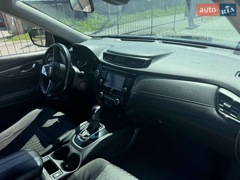 Позашляховик / Кросовер Nissan Rogue 2019 в Білій Церкві