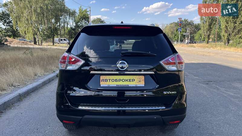 Внедорожник / Кроссовер Nissan Rogue 2015 в Николаеве