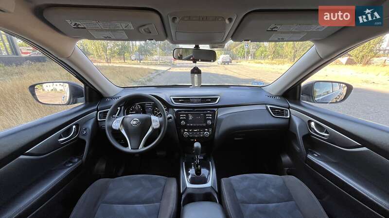 Внедорожник / Кроссовер Nissan Rogue 2015 в Николаеве