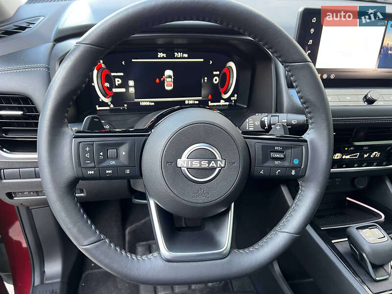 Внедорожник / Кроссовер Nissan Rogue 2024 в Киеве
